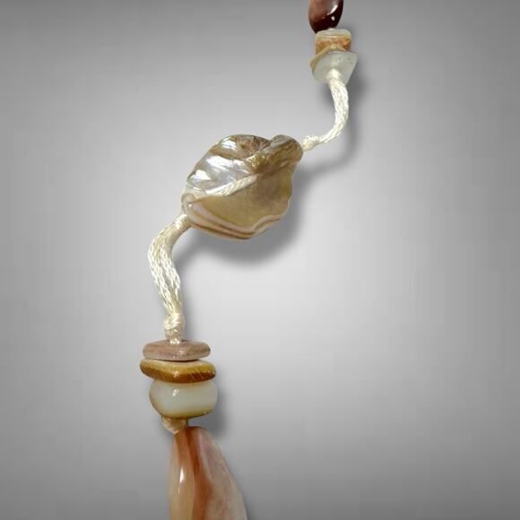 Free People Ariana Ost At The Market Necklace NWT Neutral Bohemian Beach Artisan - Picture 9 of 16